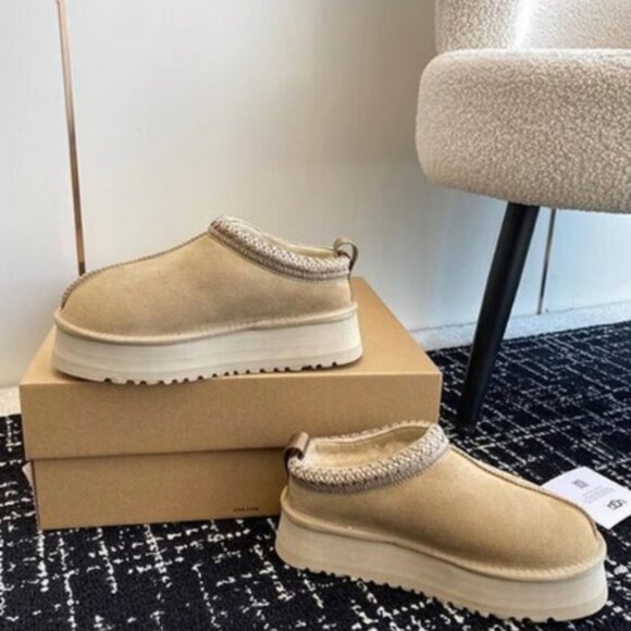 UGG Tazz Slipper Sand - Picture 3 of 5